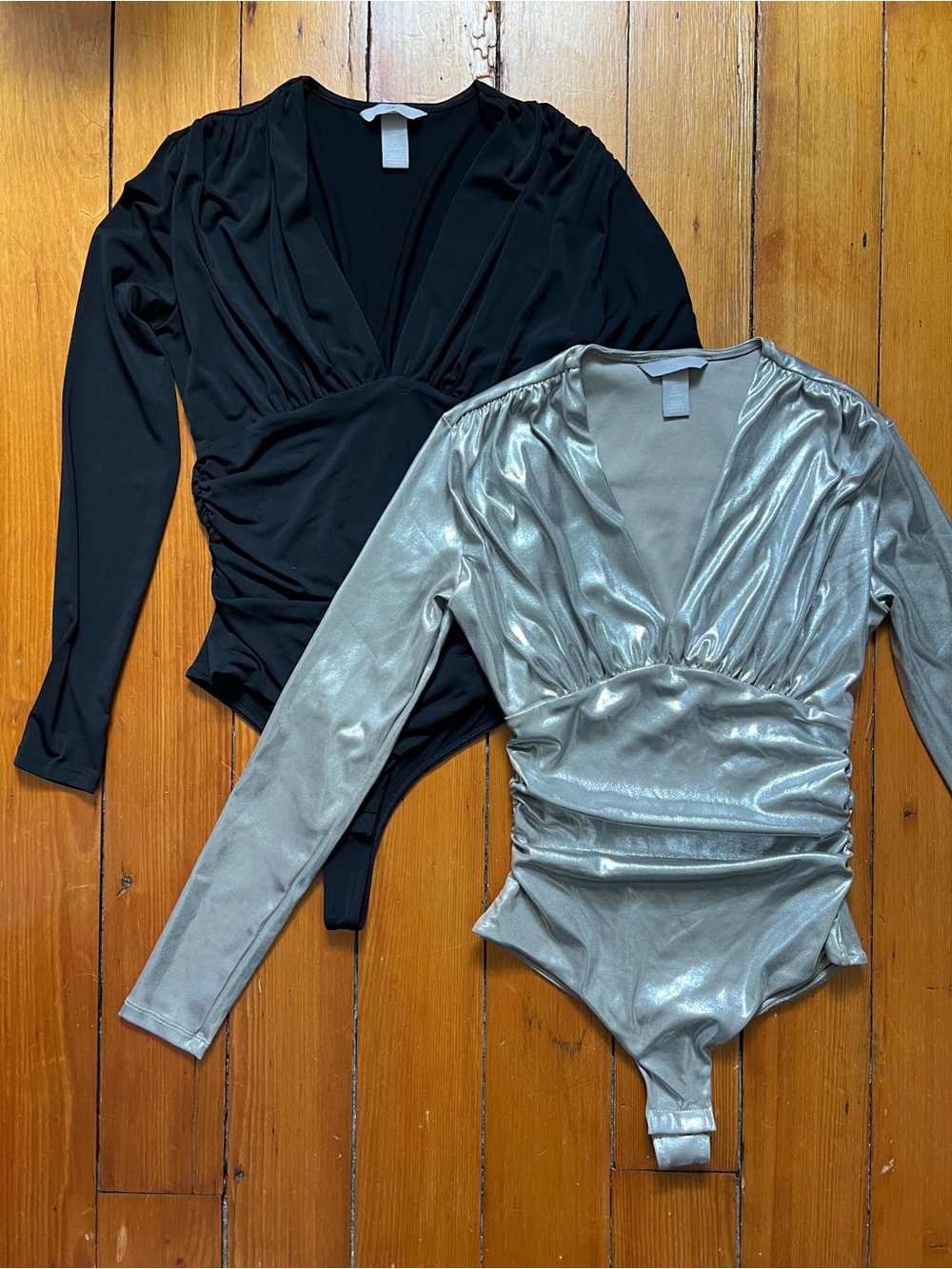 H&M Long Sleeve V-Neck Bodysuits Black & Silver Small
